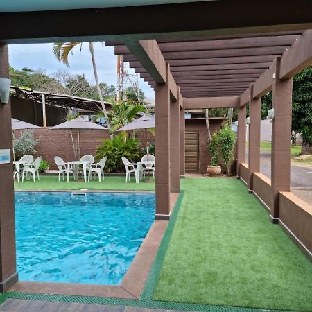 Hotel Rouver فوز دو إيغواسو المظهر الخارجي الصورة